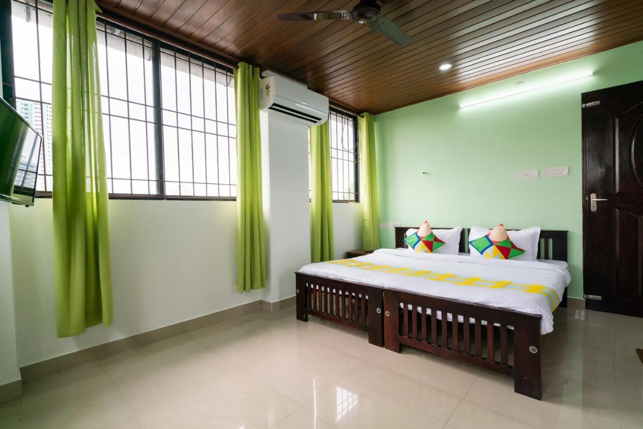 Oyo Home 49697 Aj Apartments Kochi Zewnętrze zdjęcie